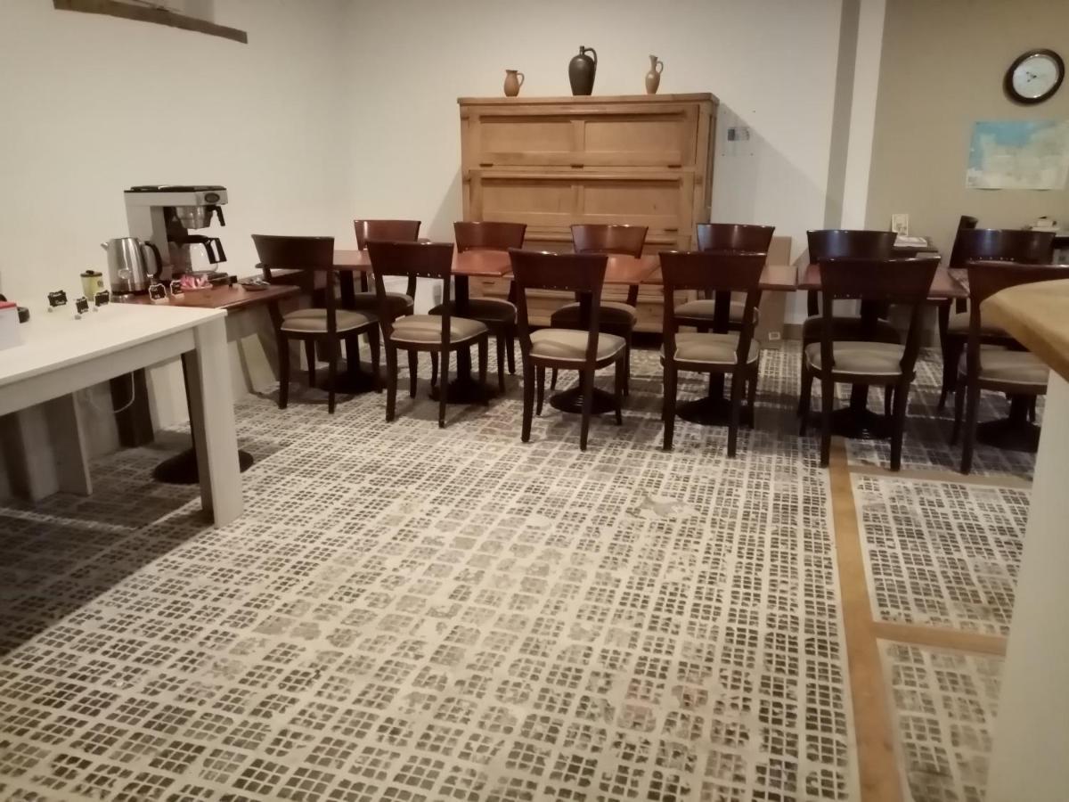 La Petite Boulangerie, Chambre D'Hotes Independante Vaubadon Exteriör bild